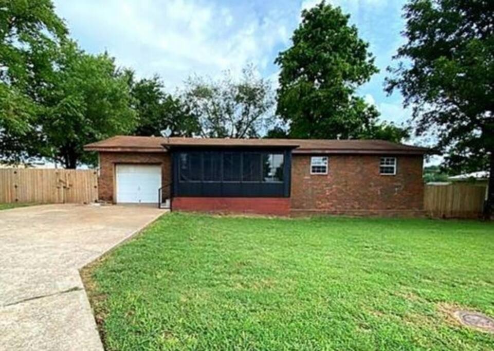 The Greenhouse - 3Bed 2Bath Home In Tahlequah, Ok Luaran gambar